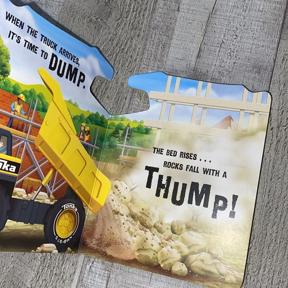 TONKA mighty dump truck hardback children’s small book - Picture 7 of 9